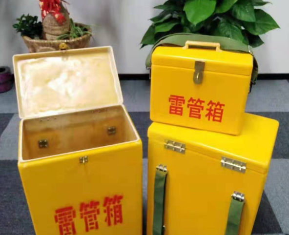 芒市玻璃钢雷管箱有哪些特点